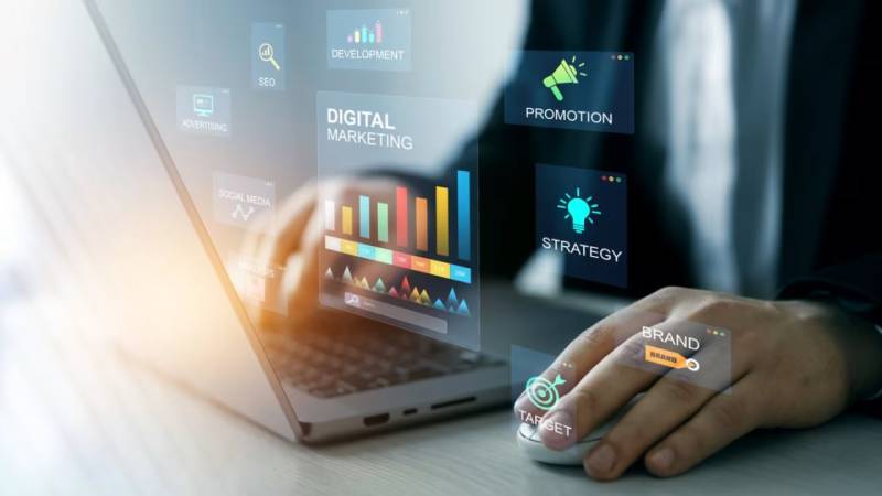 朝阳区小程序开发：Hotwire和Stimulus如何通过最少的自定义 JavaScript 提供互动性？